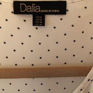 Dalia blouse size Medium